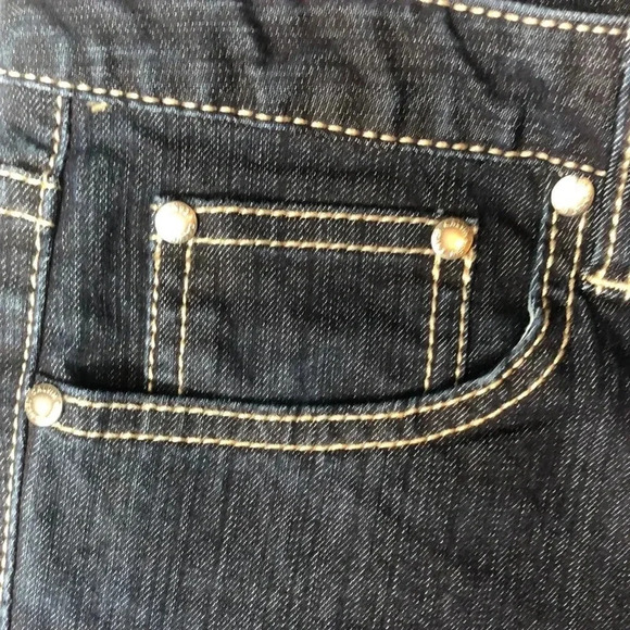 Calvin Klein Jeans- Women’s Dark Wash Flare Jeans Size 6 - Picture 4 of 7